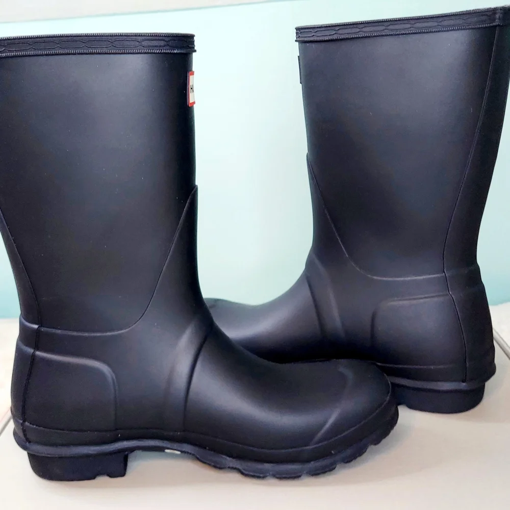 Hunter Original Short Black Rubber Rain Boots Womens Sizes 5,6,7,8,9, 10 NWT